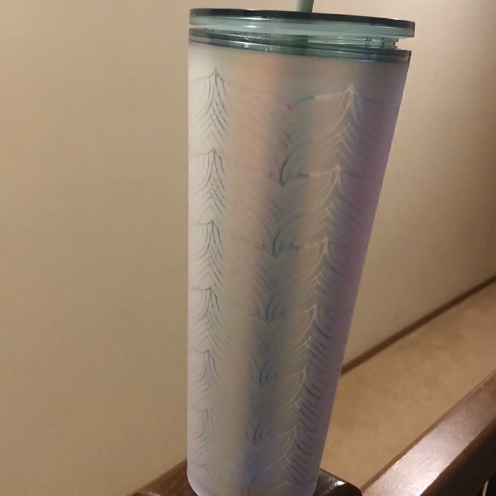 Starbucks mermaid tumbler - Picture 3 of 9
